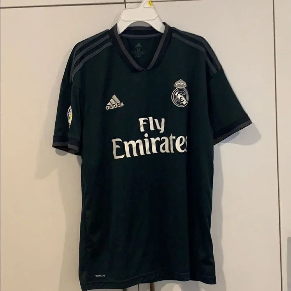 🎉last deal🎉Adidas socket top
